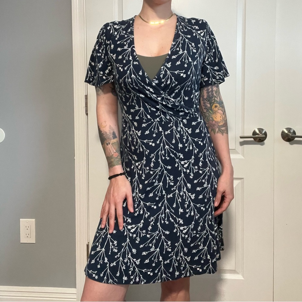Hawthorne casual navy and white faux wrap dress - Picture 3 of 3